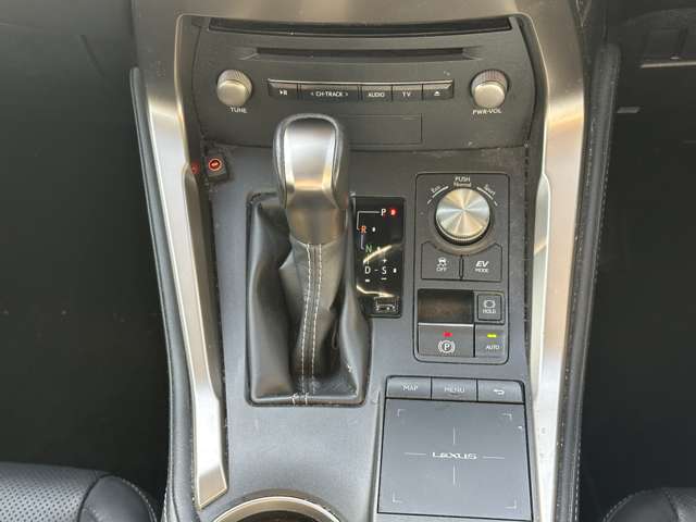 レクサス ＮＸ３００ｈ バージョンＬ R1年 (関東) 99