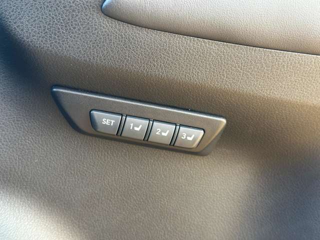 レクサス ＮＸ３００ｈ バージョンＬ R1年 (関東) 99