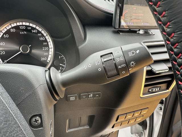 レクサス ＮＸ２００ｔ Ｆスポーツ H28年 (関東) 99