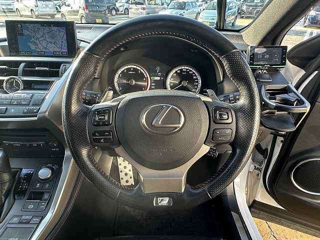 レクサス ＮＸ２００ｔ ２００Ｔ Ｆスポーツ ４ＷＤ H28年 (関東) 99