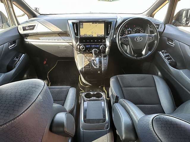 トヨタ ヴェルファイア ２．５ Ｚ Ａエディション ゴールデンアイズ H29年 (関東) 99