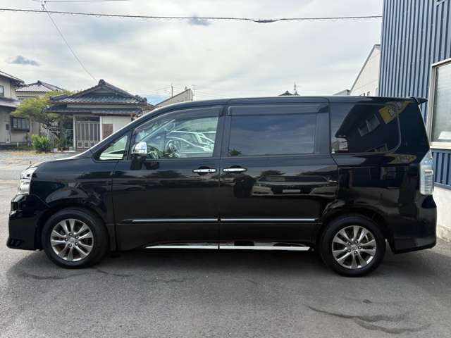 トヨタ ヴォクシー ２．０ ＺＳ 煌Ｚ H25年 (九州・沖縄) 99