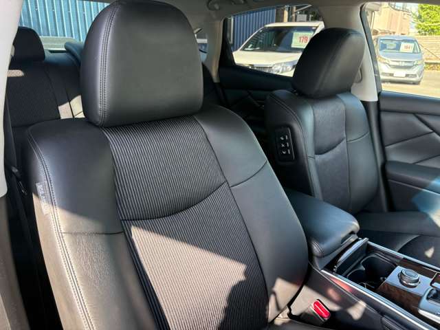 日産 フーガ ３．７ ３７０ＧＴ H25年 (九州・沖縄) 99