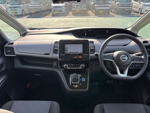 日産 セレナ １．２ Ｅ－ＰＯＷＥＲ ＸＶ R4年 (九州・沖縄) 99