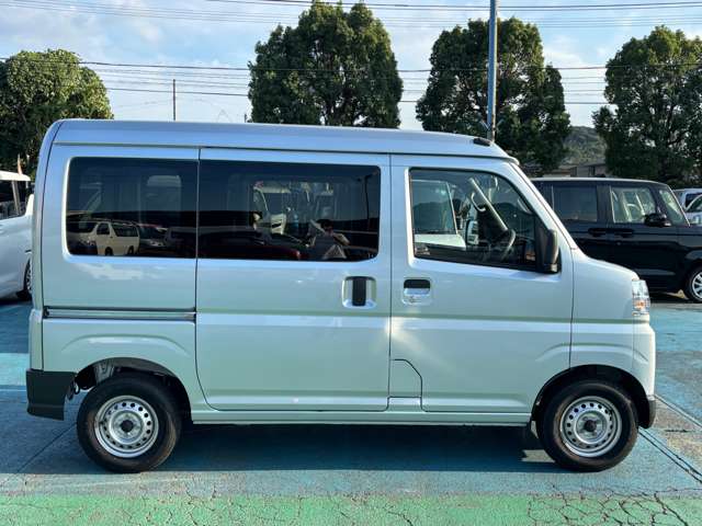 ダイハツ ハイゼットカーゴ ６６０ デラックス R4年 (九州・沖縄) 99