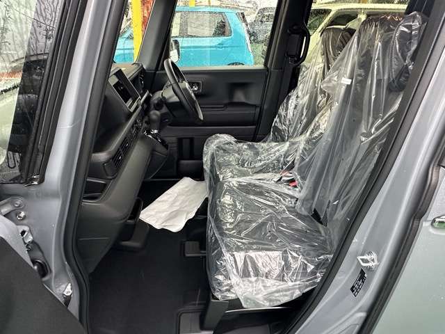 ホンダ Ｎ　ＢＯＸ カスタム ６６０ ターボ コーディネートスタイル モノトーン R8年 () 99