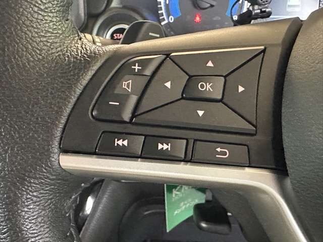 三菱 ｅＫクロス ６６０ Ｔ プレミアム R7年 () 99