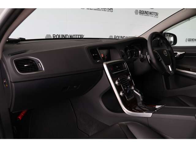 ボルボ Ｖ６０ Ｄ４ クラシック ディーゼルターボ H29年 (近畿) 99
