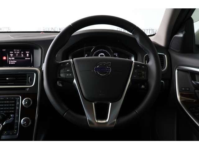 ボルボ Ｖ６０ Ｄ４ クラシック ディーゼルターボ H29年 (近畿) 99