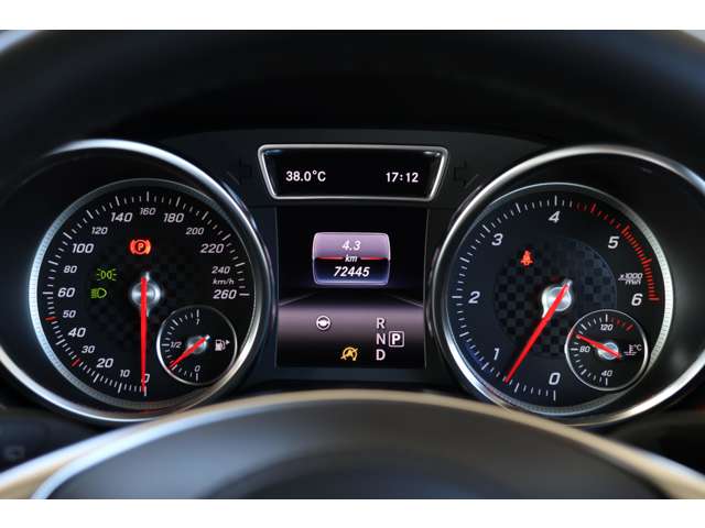 メルセデスベンツ ＧＬＳクラス ３５０ Ｄ ４マチック スポーツ ４ＷＤ H29年 (近畿) 99