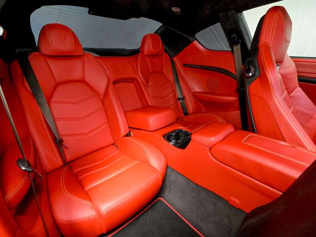 マセラティ グラントゥーリズモ スポーツ　ＭＣオートシフト H25年 (関東) 99