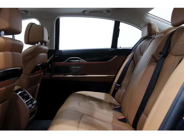 ＢＭＷ ７シリーズ ７５０ｉ H29年 (関東) 99