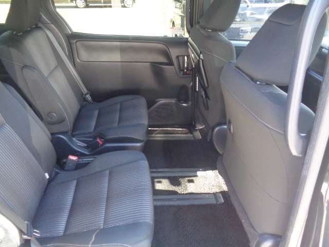 トヨタ ヴォクシー ２．０ ＺＳ R2年 (関東) 99