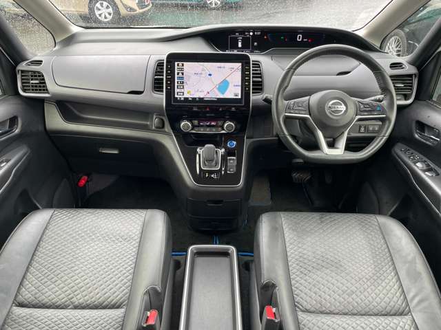 日産 セレナ １．２ Ｅ－ＰＯＷＥＲ ハイウェイスター Ｖ R4年 (近畿) 99