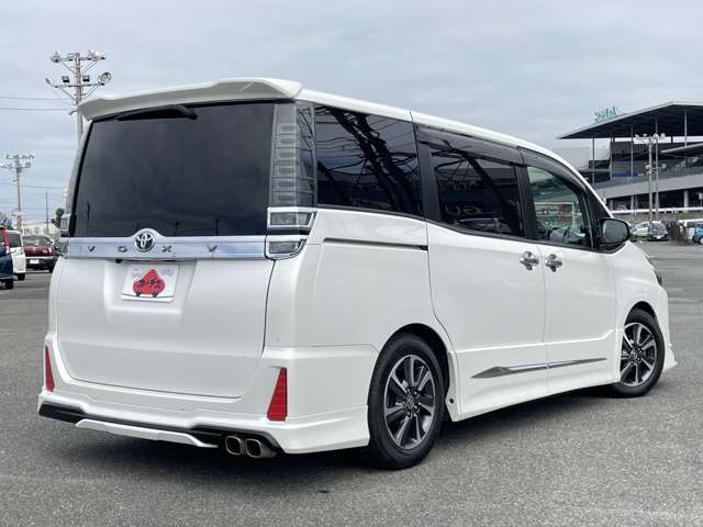 トヨタ ヴォクシー ２．０ ＺＳ 煌ＩＩ R2年 (近畿) 99