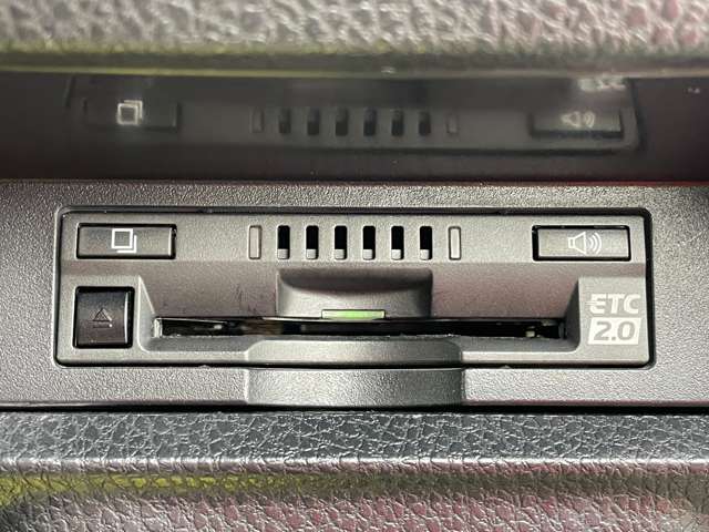 トヨタ ヴォクシー ２．０ ＺＳ 煌ＩＩ R2年 (近畿) 99