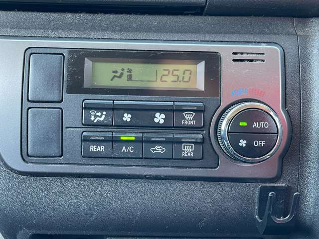 トヨタ ハイエースバン ３．０ スーパーＧＬ ダークプライム ロングボディ ディーゼルターボ H27年 (近畿) 99