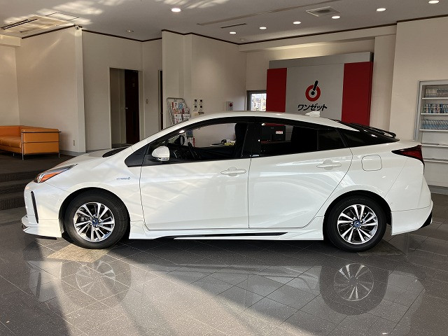トヨタ プリウス １．８ Ａ R2年 (近畿) 99