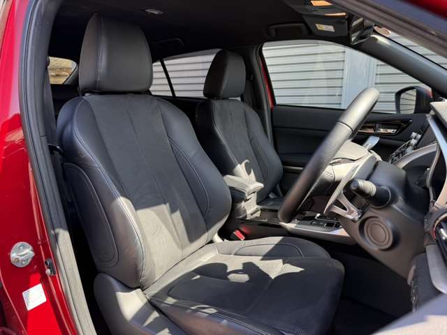 三菱 エクリプス　クロス　ＰＨＥＶ ＰＨＥＶ ２．４ Ｐ ４ＷＤ R4年 (近畿) 99