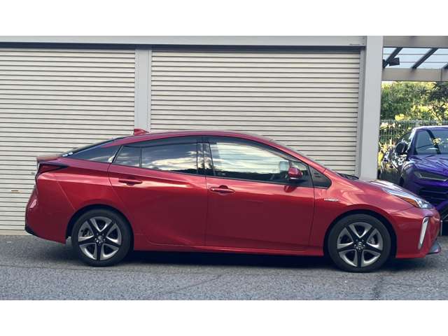 トヨタ プリウス １．８ Ａ ツーリングセレクション R1年 (近畿) 99