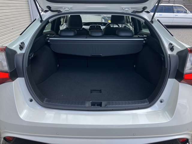 トヨタ プリウス １．８ Ｓ ツーリングセレクション R1年 (近畿) 99