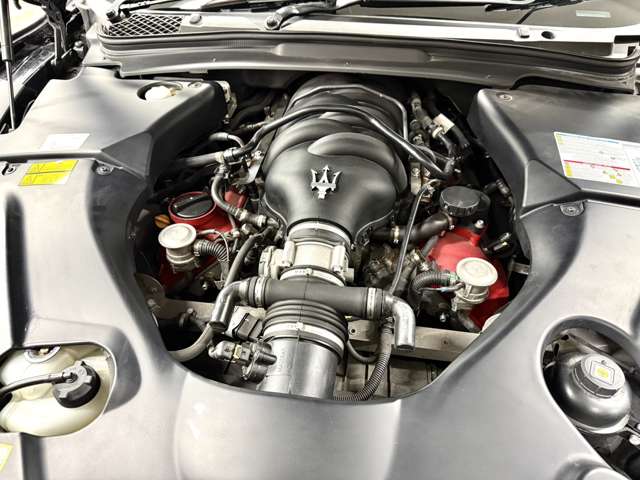 マセラティ グラントゥーリズモ スポーツ H30年 (近畿) 99