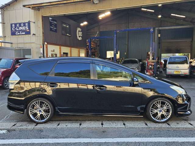 トヨタ プリウスΑ １．８ Ｇ H23年 (中国) 99