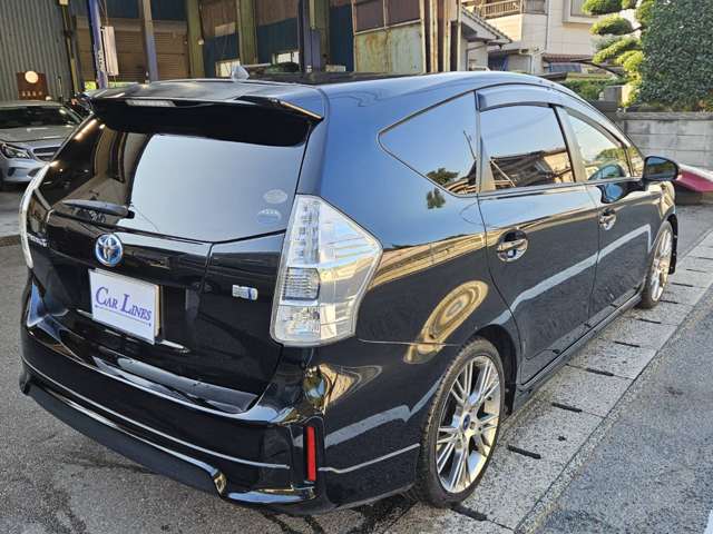 トヨタ プリウスΑ １．８ Ｇ H23年 (中国) 99