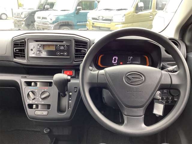 ダイハツ ミラ　イース ６６０ Ｌ ＳＡＩＩＩ H30年 (四国) 99