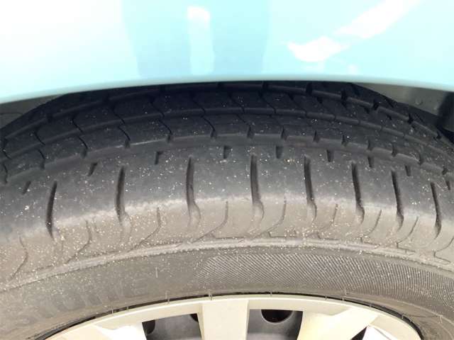 ダイハツ ミラ　イース ６６０ Ｌ ＳＡＩＩＩ H30年 (四国) 99