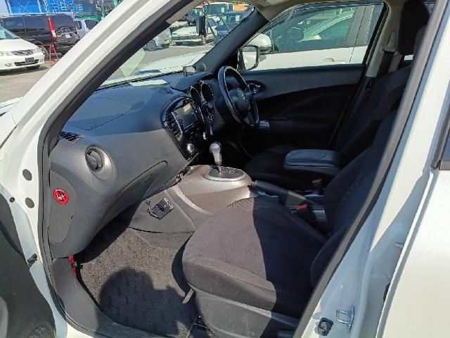 日産 ジューク １．６ １６ＧＴ H27年 (四国) 99