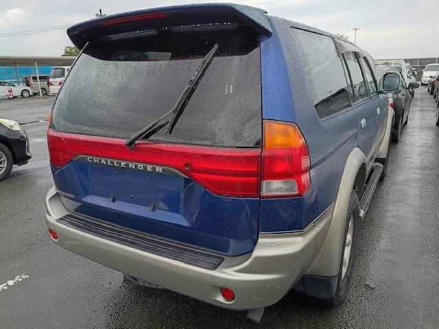三菱 チャレンジャー ３．５ ＧＤＩ－ＸＲ ワイドボディ ４ＷＤ H10年 (四国) 99