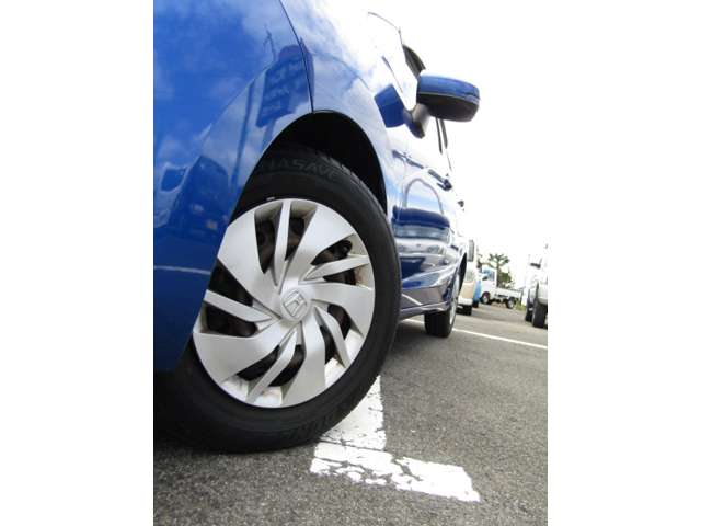 ホンダ フィット １．３ １３Ｇ Ｆパッケージ H27年 (関東) 99