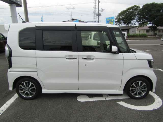 ホンダ Ｎ　ＢＯＸ カスタム ６６０ Ｌ R5年 (関東) 99