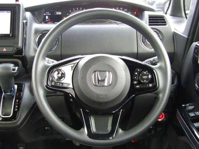 ホンダ Ｎ　ＢＯＸ カスタム ６６０ Ｌ R5年 (関東) 99