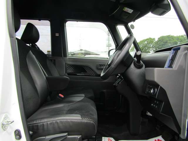 ダイハツ タント ６６０ カスタム ＲＳ R1年 (関東) 99