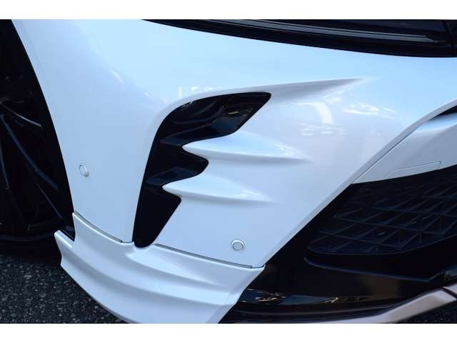 トヨタ クラウン　スポーツ　ハイブリッド ２．５ Ｚ Ｅ－ＦＯＵＲ ４ＷＤ R6年 (近畿) 99