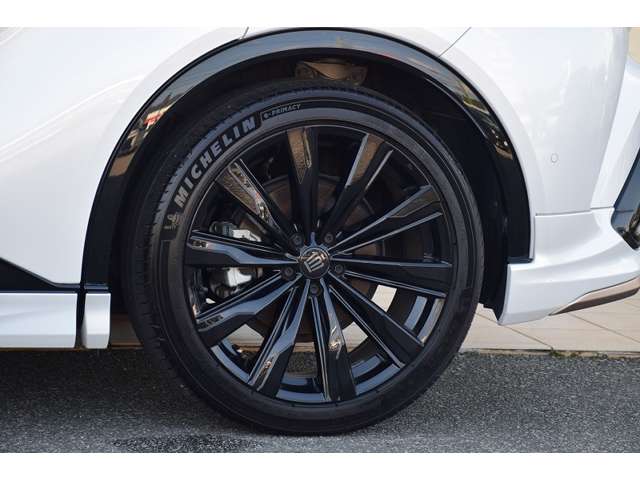 トヨタ クラウン　スポーツ　ハイブリッド ２．５ Ｚ Ｅ－ＦＯＵＲ ４ＷＤ R6年 (近畿) 99