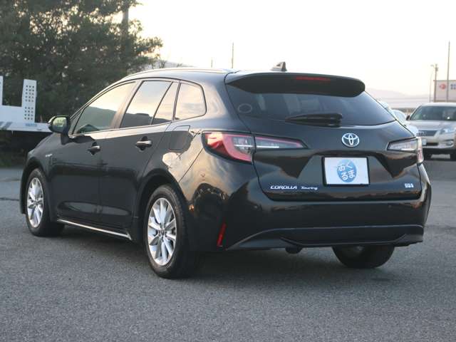 トヨタ カローラ　ツーリング　ハイブリッド １．８ ハイブリッド Ｓ Ｅ－ＦＯＵＲ ４ＷＤ R1年 (近畿) 99