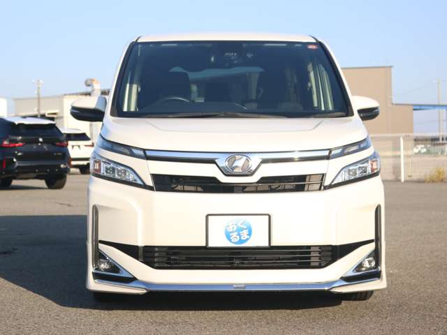 トヨタ ヴォクシー ２．０ Ｘ R1年 (近畿) 99