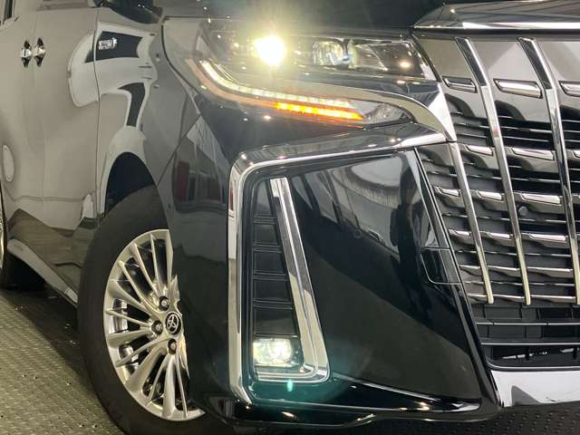 トヨタ アルファード　ハイブリッド ハイブリッド ２．５ ＳＲ Ｃパッケージ Ｅ－ＦＯＵＲ ４ＷＤ R1年 (近畿) 99