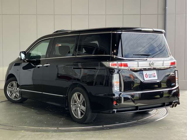 日産 エルグランド ２．５ ライダー H22年 (近畿) 99
