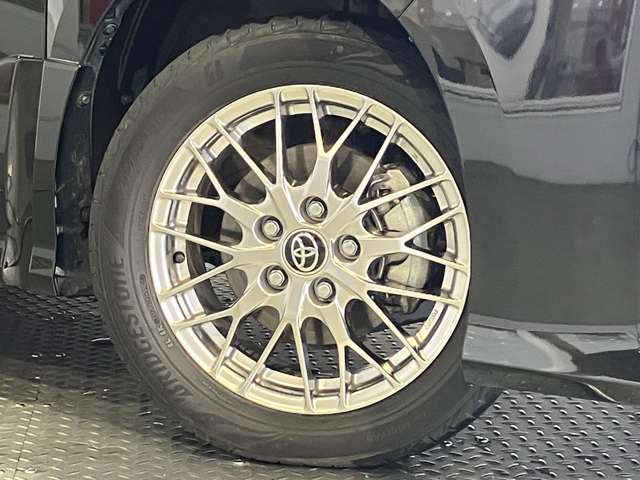 トヨタ ヴォクシー １．８ ハイブリッド ＺＳ 煌ＩＩＩ R3年 (近畿) 99