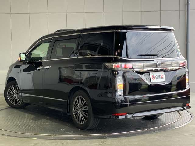 日産 エルグランド ２．５ ２５０ハイウェイスターＳ アーバンクロム H30年 (近畿) 99