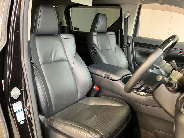 トヨタ ヴェルファイア　ハイブリッド ハイブリッド ２．５ ＺＲ Ｇエディション Ｅ－ＦＯＵＲ ４ＷＤ H27年 (近畿) 99