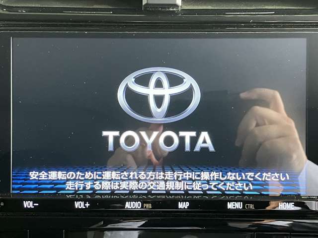トヨタ プリウス １．８ Ａ ツーリングセレクション R1年 (近畿) 99