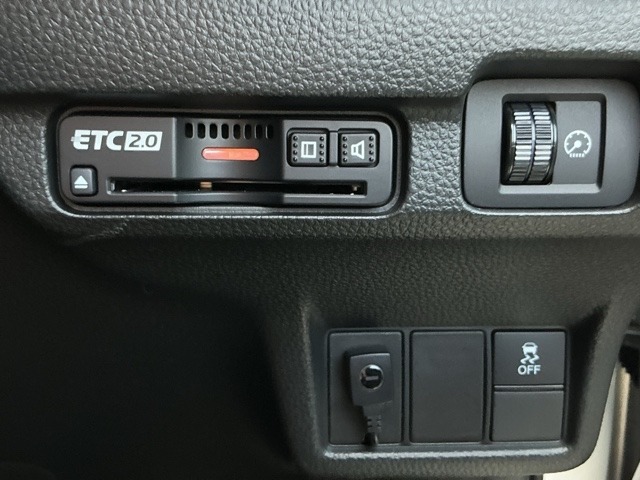 ホンダ シビック ２．０ Ｅ：ＨＥＶ ＥＸ R7年 (近畿) 99