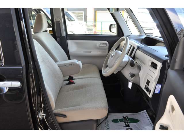 ダイハツ ムーヴ　キャンバス ６６０ Ｌ ＳＡＩＩＩ R1年 (近畿) 99