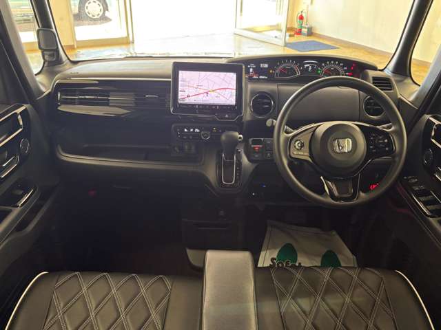 ホンダ Ｎ　ＢＯＸ カスタム ６６０ Ｌ R4年 (四国) 99