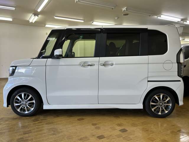 ホンダ Ｎ　ＢＯＸ カスタム ６６０ Ｌ R3年 (四国) 99
